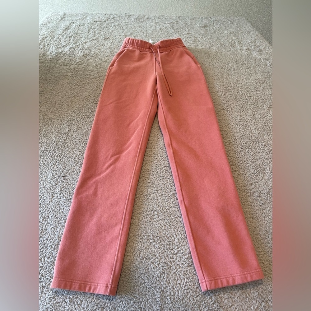 Lululemon Loungeful Straight Leg PantBrier 30” Rose Size 2
